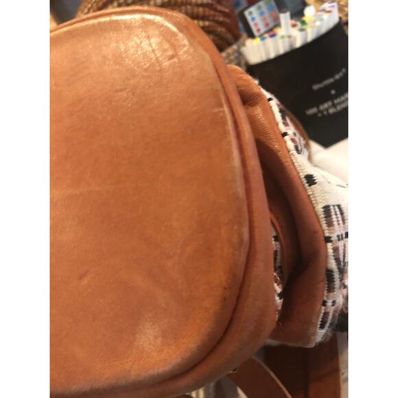 Natural 1990s Leather & Tribal BoHo Design Backpack Vintage Large - Picture 9 of 9